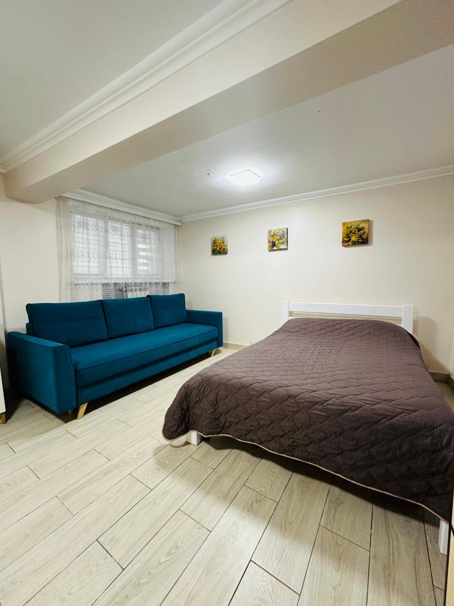 Boutique Apartments TTchernivtsi Extérieur photo