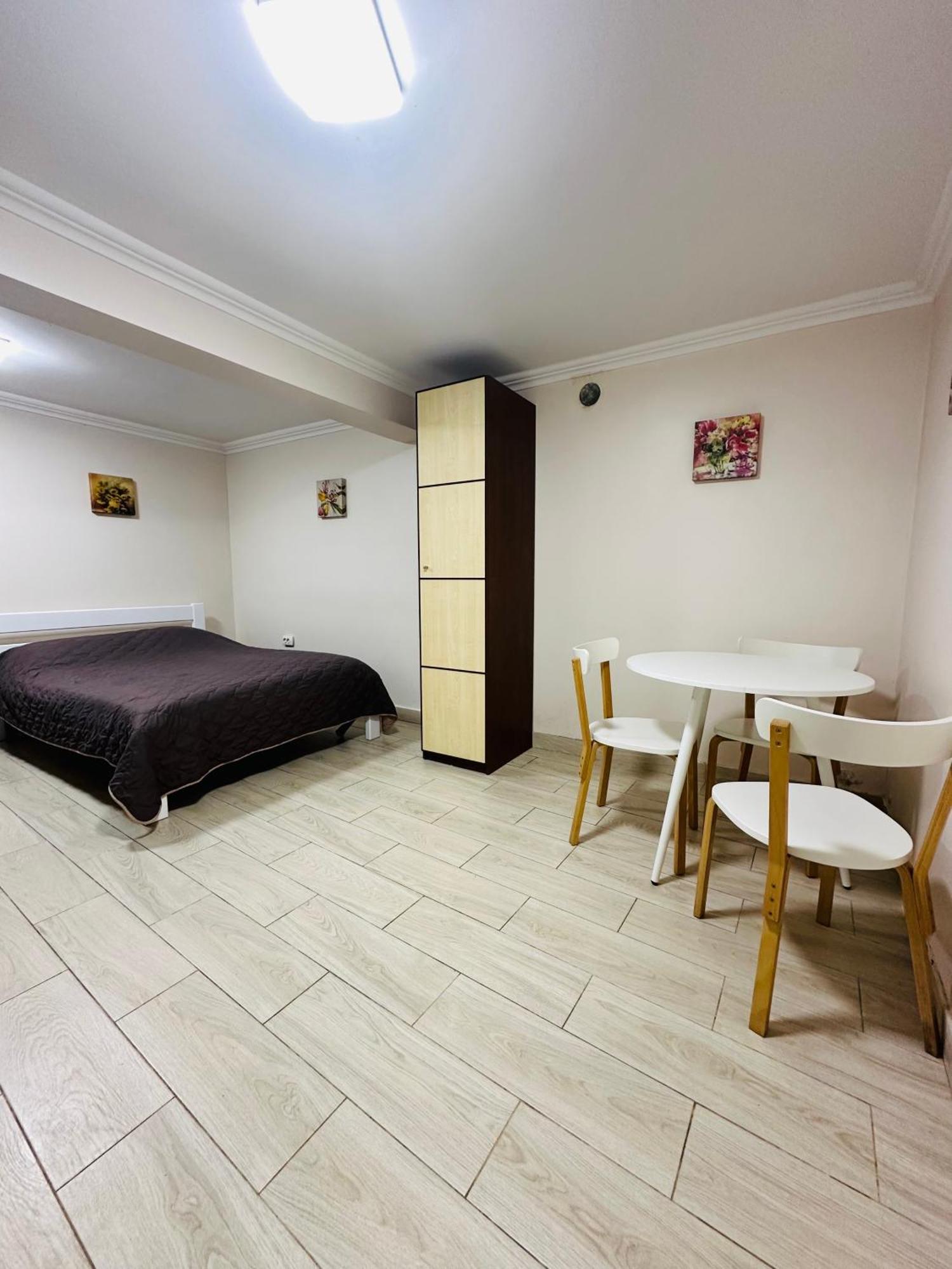 Boutique Apartments TTchernivtsi Extérieur photo